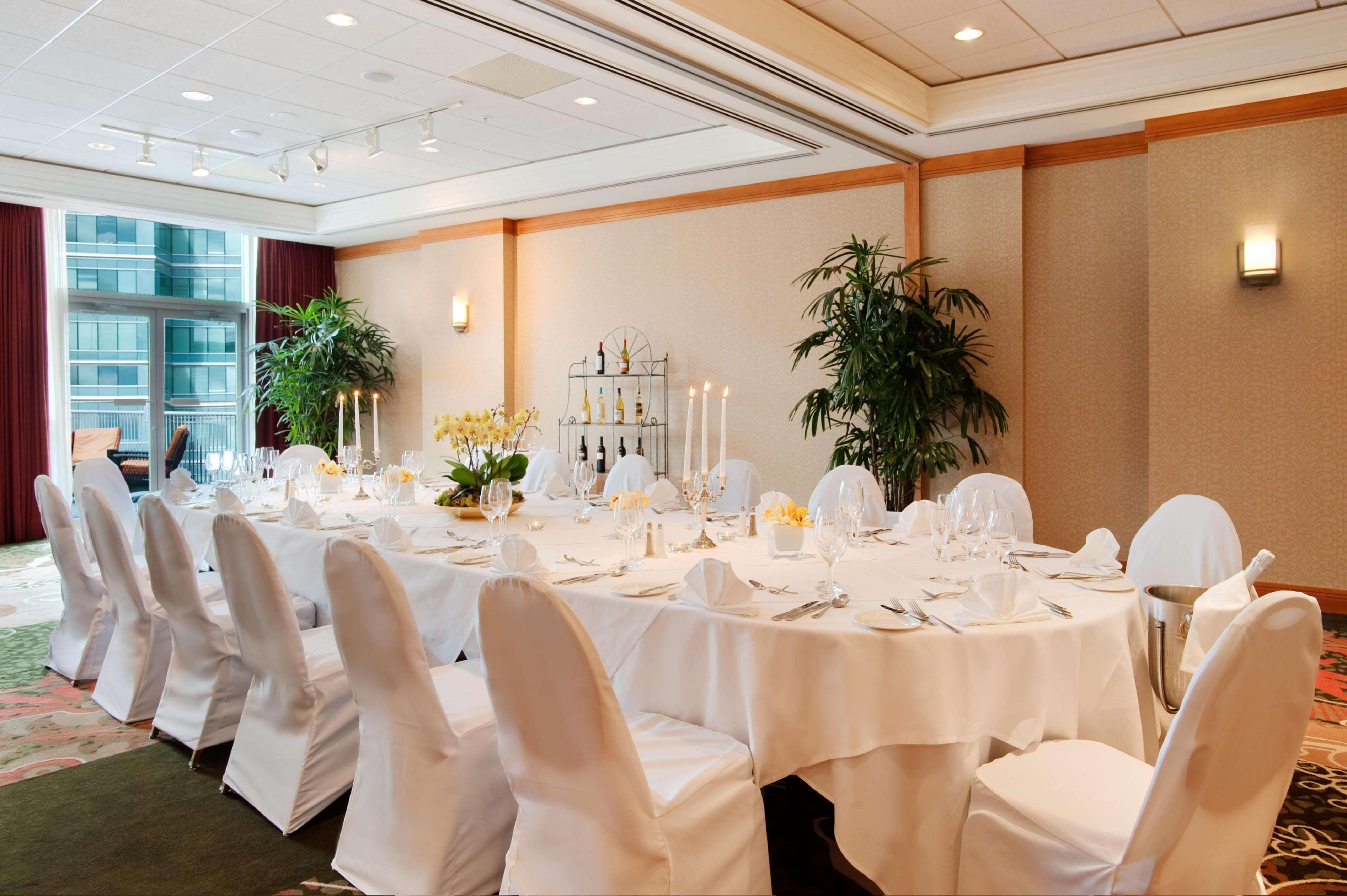 Hilton Vancouver Metrotown Burnaby Eksteriør bilde