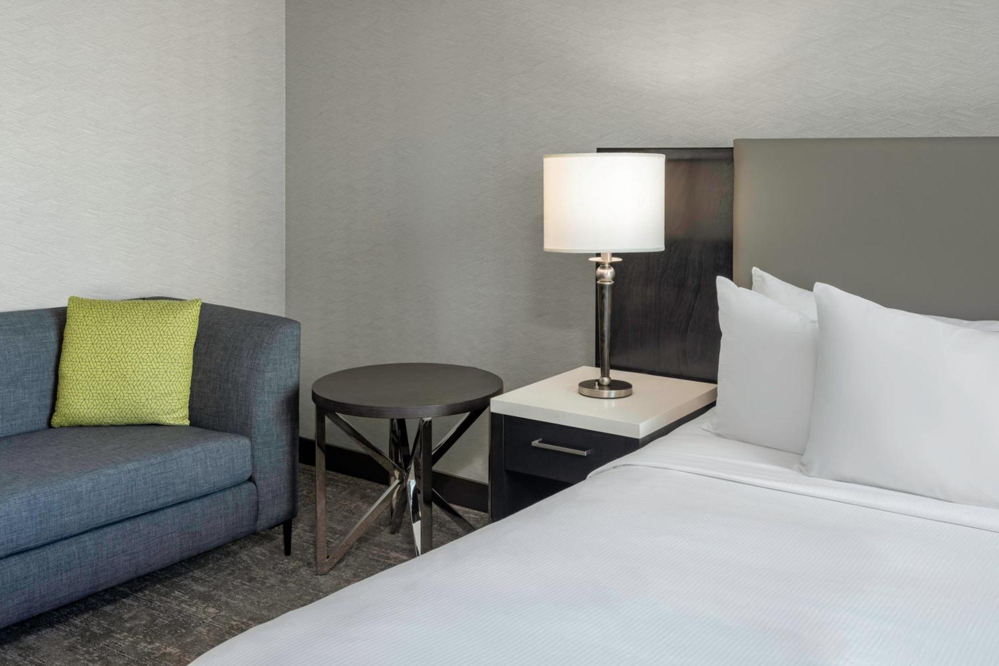 Hilton Vancouver Metrotown Burnaby Eksteriør bilde