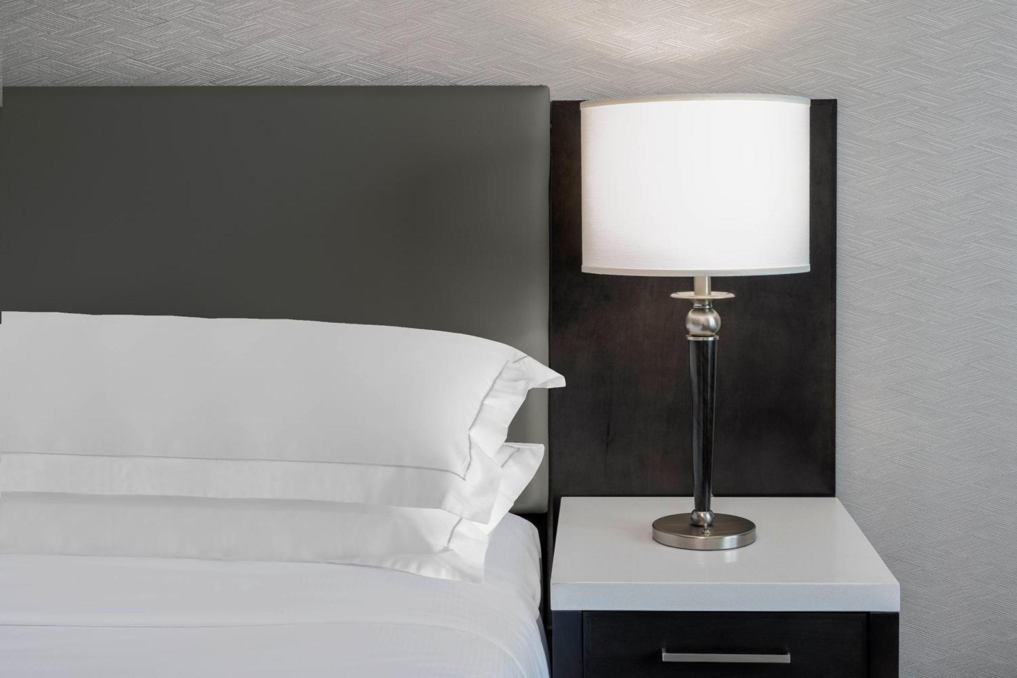 Hilton Vancouver Metrotown Burnaby Eksteriør bilde